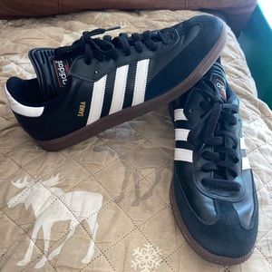 Adidas Samba Men's Black/White Casual Sneakers